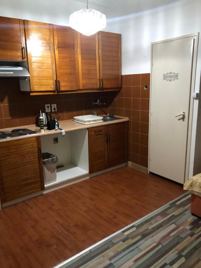 7Dab Apartment Bezeredj Contactless Self -Check-In Budapest Kültér fotó