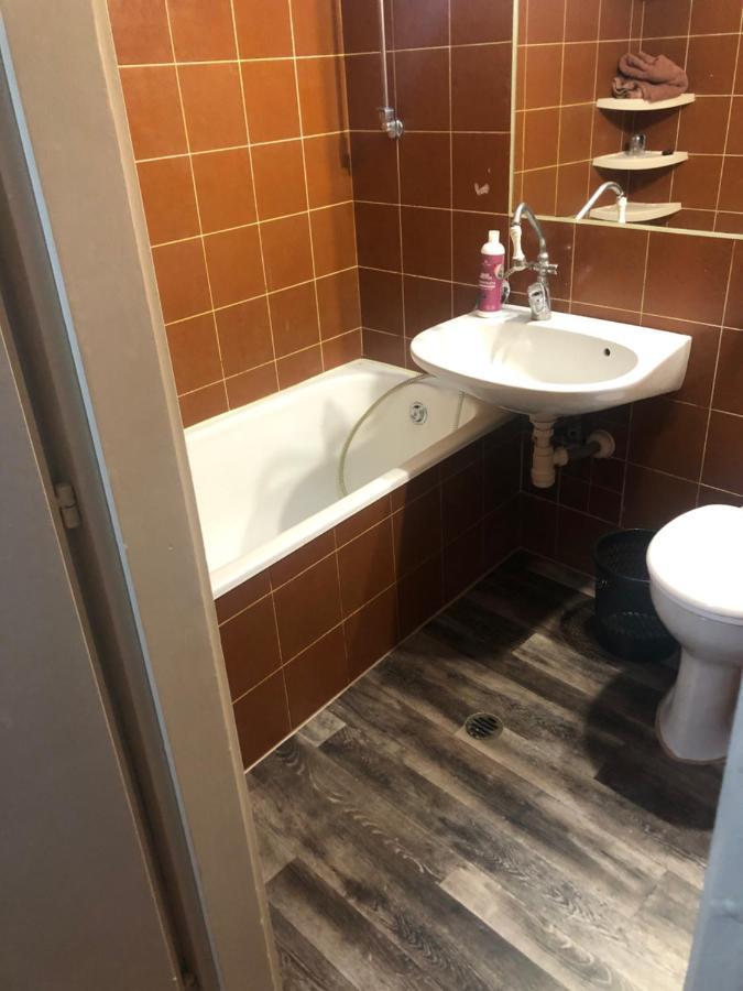 7Dab Apartment Bezeredj Contactless Self -Check-In Budapest Kültér fotó